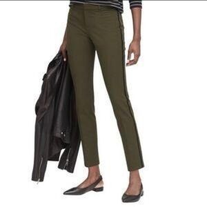 Banana Republic Sloan Slacks sz 6